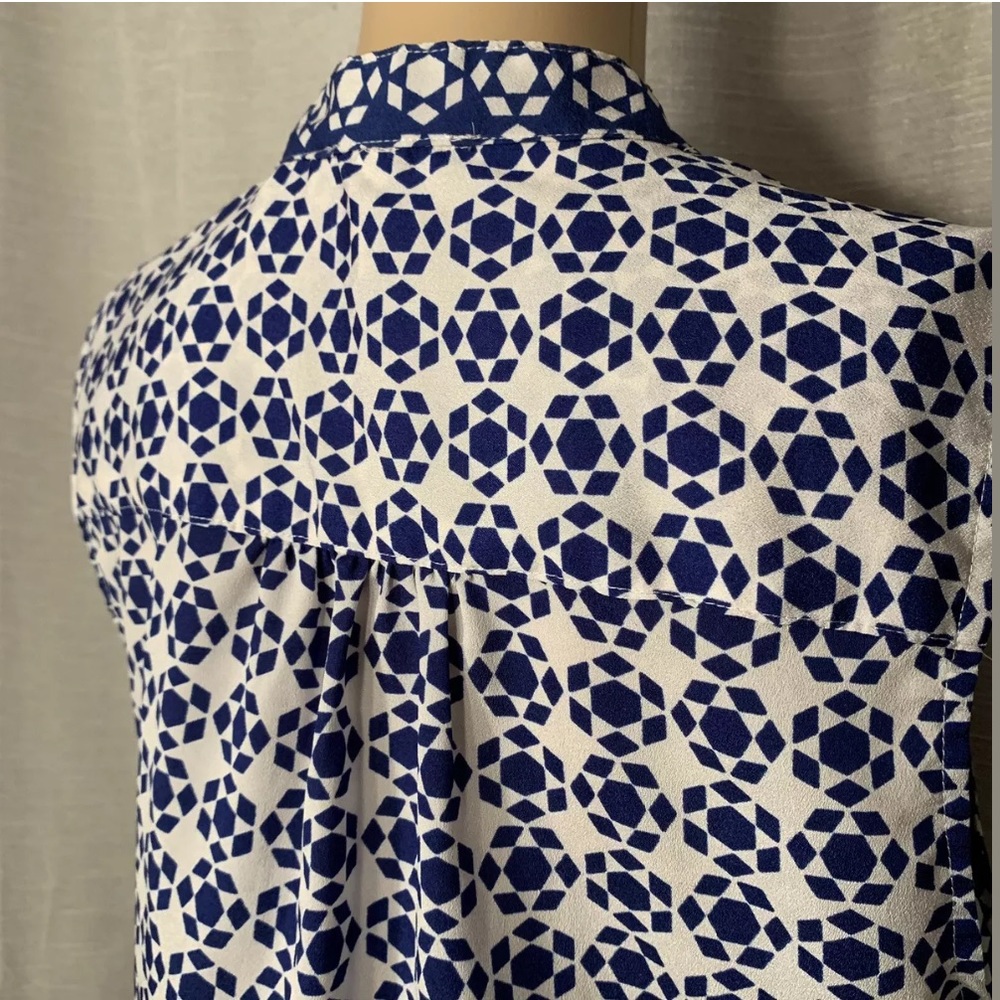 Notations Button Down Blouse Size Medium - image 4